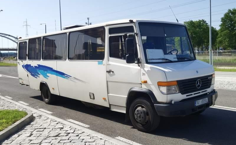 Mercedes-Benz Vario 815D 39+14 - אוטובוס פרברים: תמונה 1 Mercedes-Benz Vario 815D 39+14 - אוטובוס פרברים: תמונה 1
