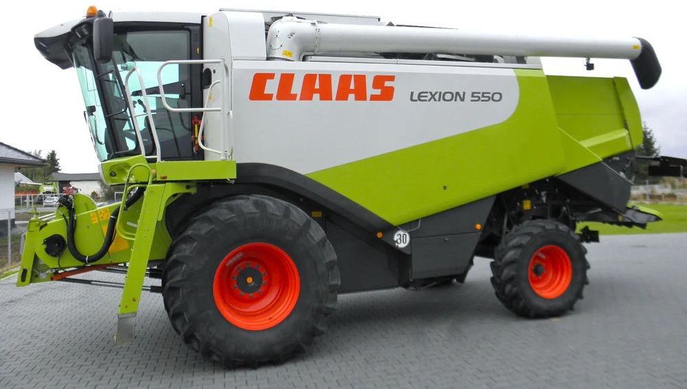 Claas Lexion 550 2005 Rok, heder V750, Najbogatsza Wersja, Nie Malowany, Stan Idealny - מקצרת קומבינה: תמונה 2 Claas Lexion 550 2005 Rok, heder V750, Najbogatsza Wersja, Nie Malowany, Stan Idealny - מקצרת קומבינה: תמונה 2