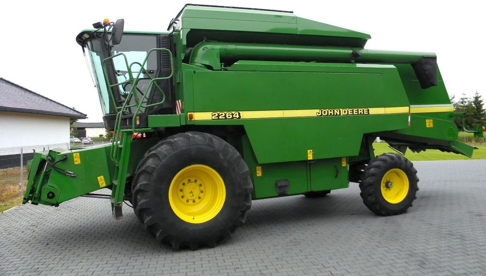 John Deere 2264 2001 Rok heder 6,1m , Nie Malowany, Stan Bardzo Dobry - מקצרת קומבינה: תמונה 5 John Deere 2264 2001 Rok heder 6,1m , Nie Malowany, Stan Bardzo Dobry - מקצרת קומבינה: תמונה 5