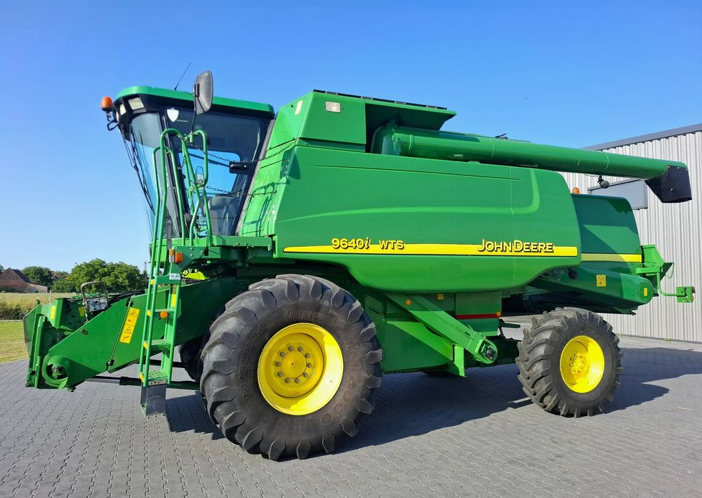 John Deere WTS 9640i 2005 Rok, heder 6,1m, Stol do rzepaku, Nie Malowany, Stan Bardzo Dobry - מקצרת קומבינה: תמונה 1 John Deere WTS 9640i 2005 Rok, heder 6,1m, Stol do rzepaku, Nie Malowany, Stan Bardzo Dobry - מקצרת קומבינה: תמונה 1