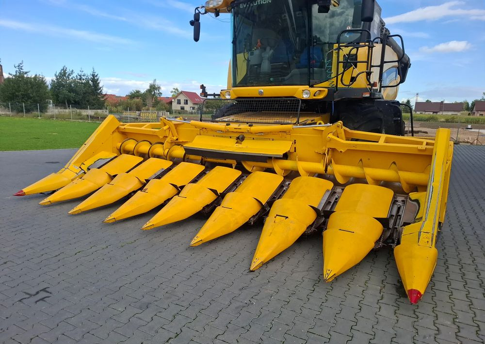 New Holland 8-75 2012 Rok, Przystawka do kukurydzy , Nie malowana, Stan Idealny - ראש תירס: תמונה 1 New Holland 8-75 2012 Rok, Przystawka do kukurydzy , Nie malowana, Stan Idealny - ראש תירס: תמונה 1