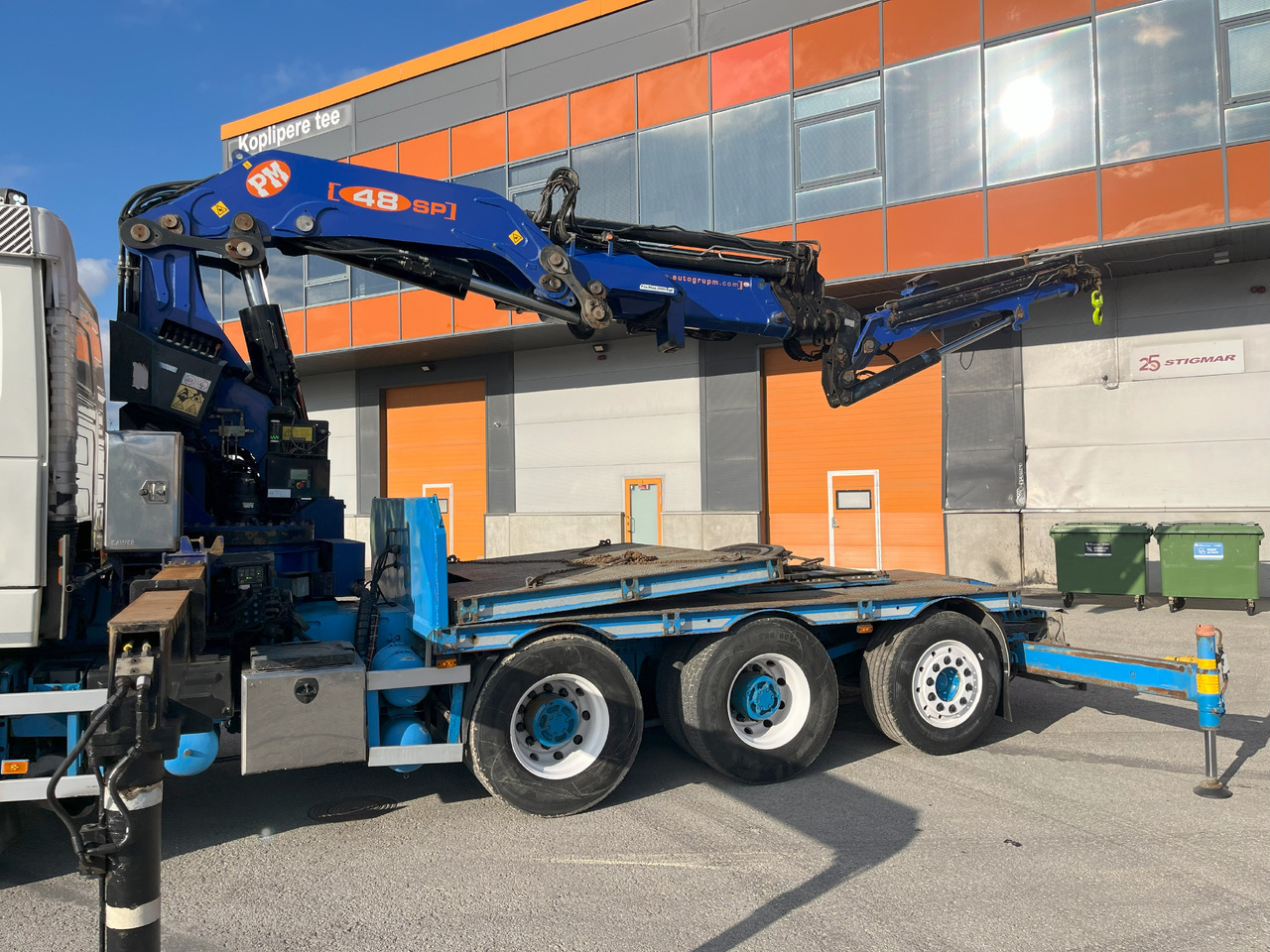 משאית מנוף VOLVO FH 8x4 + Crane 48tm year 2006 + Jib + platform + tractor: תמונה 20