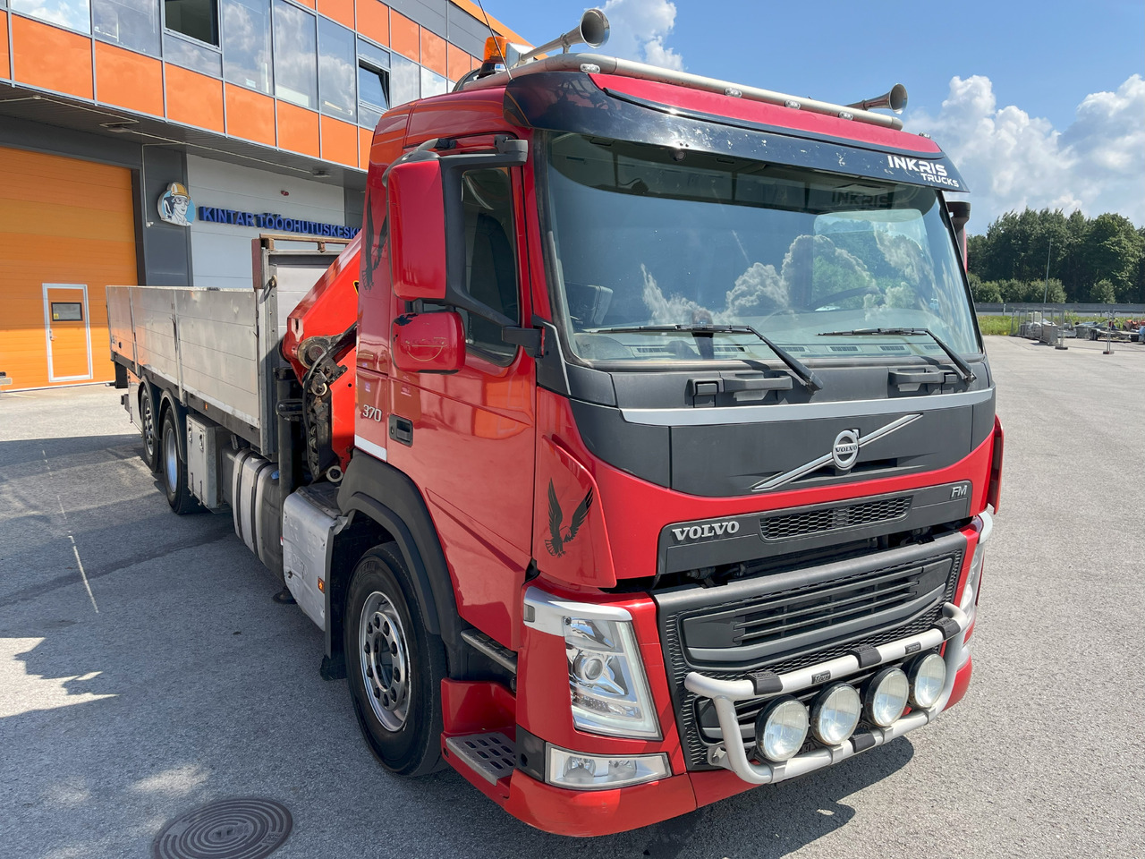 Volvo FM370 6X2 EURO6 + CRANE PALFINGER PK23001EH - משאית מנוף: תמונה 2 Volvo FM370 6X2 EURO6 + CRANE PALFINGER PK23001EH - משאית מנוף: תמונה 2
