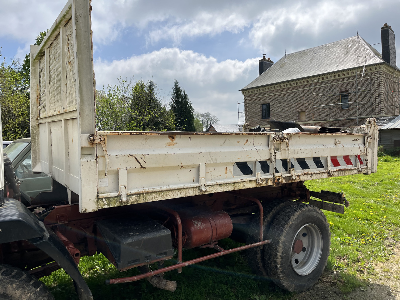 MERCEDES-BENZ 1314 benne 4x4 - מזהיר: תמונה 4 MERCEDES-BENZ 1314 benne 4x4 - מזהיר: תמונה 4