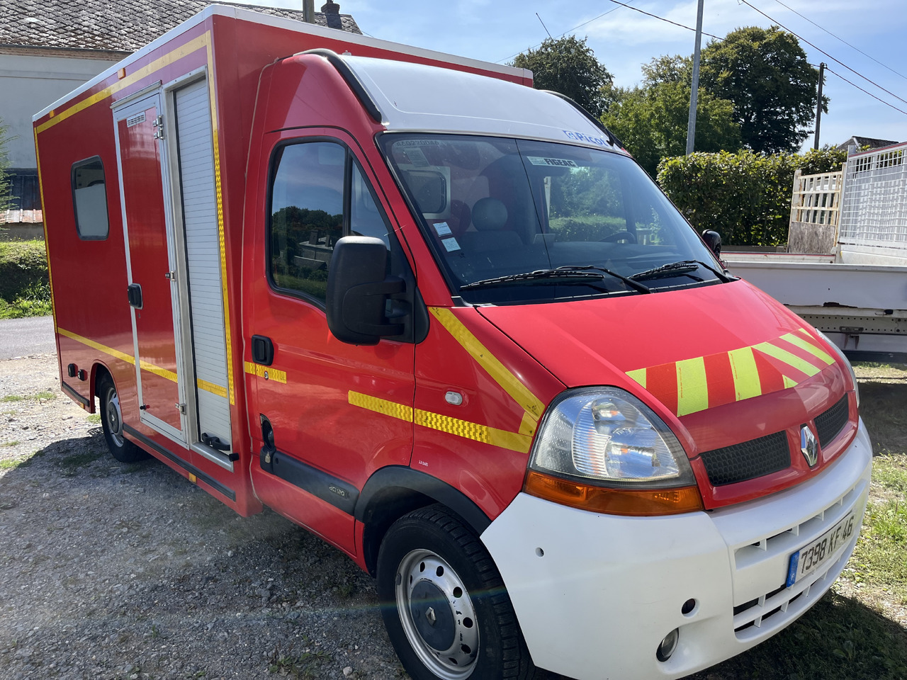 RENAULT Master 2L5 dci120cv - אמבולנס: תמונה 5 RENAULT Master 2L5 dci120cv - אמבולנס: תמונה 5