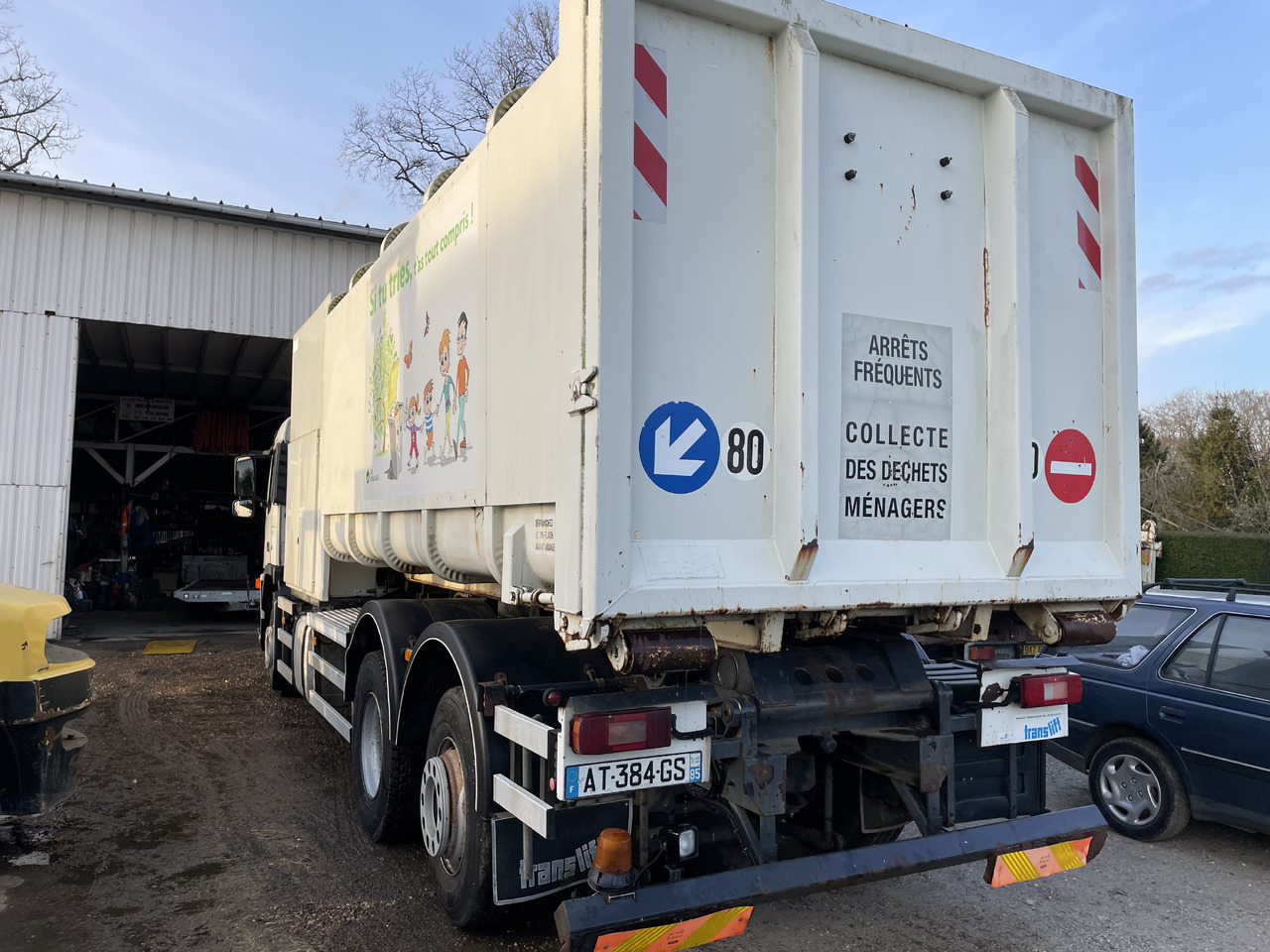 משאית אשפה Volvo Fm9 300: תמונה 9 משאית אשפה Volvo Fm9 300: תמונה 9