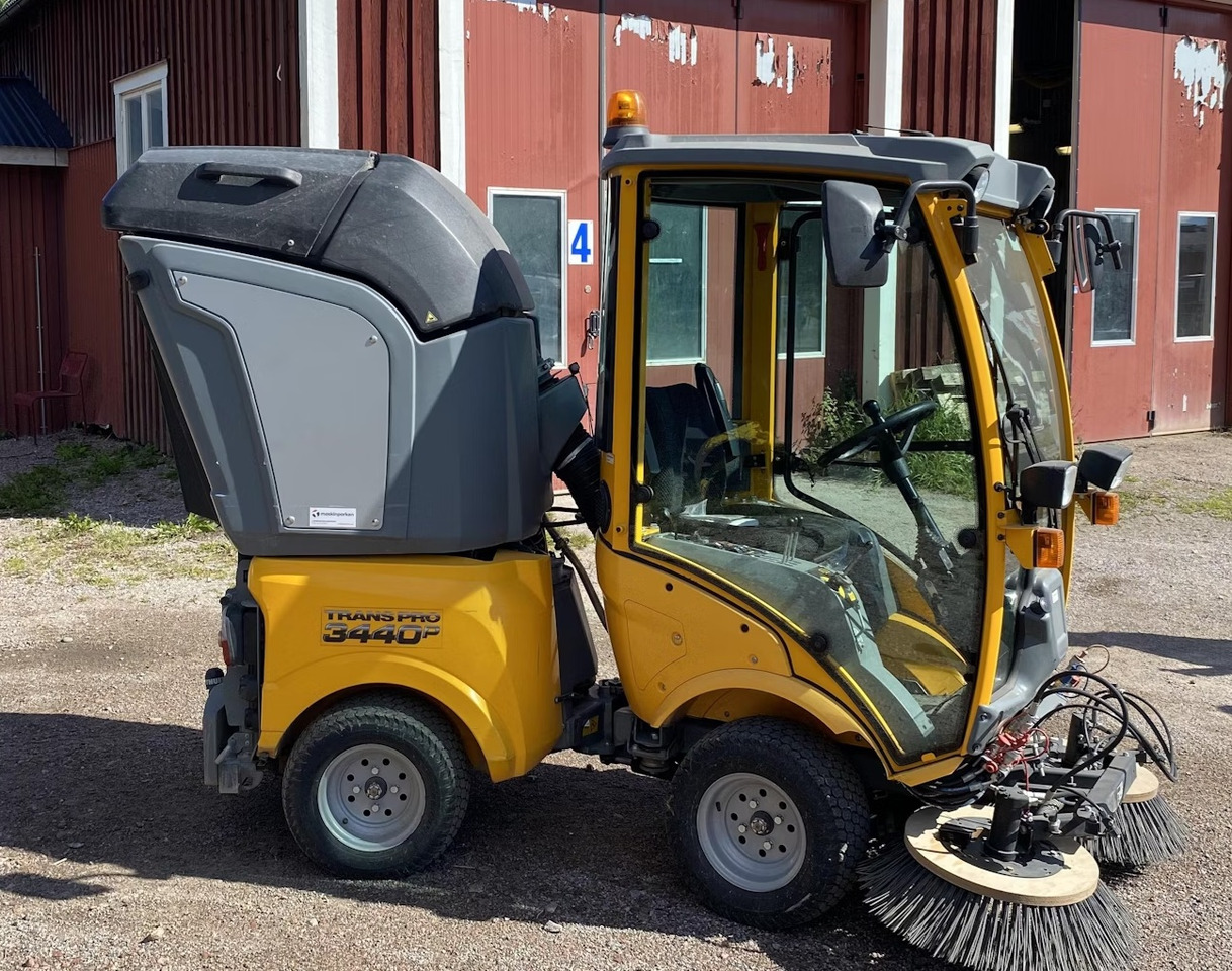 Belos Transpro 3440 - מטאטא כבישים: תמונה 5 Belos Transpro 3440 - מטאטא כבישים: תמונה 5