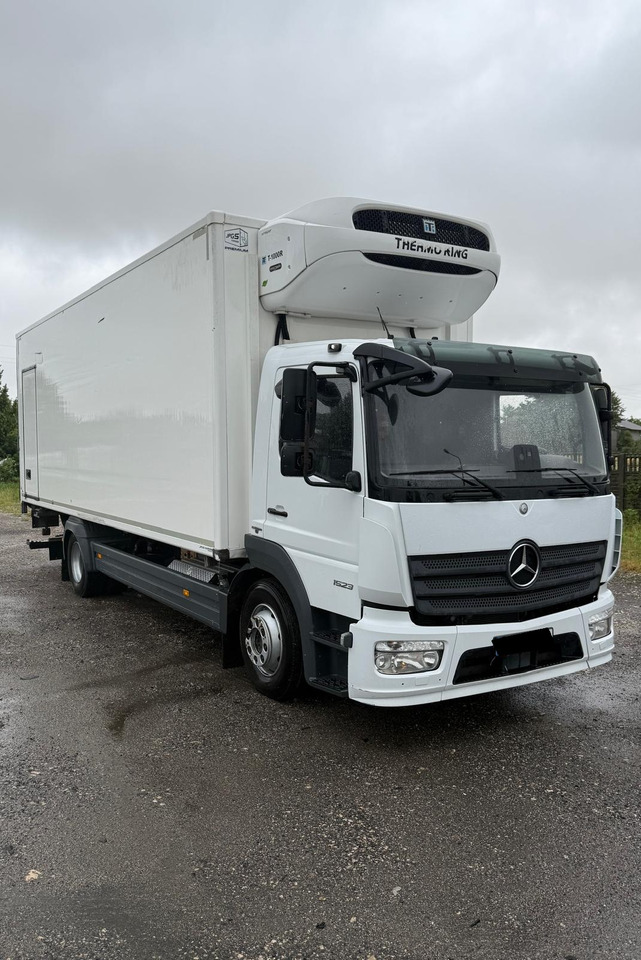 MERCEDES-BENZ ATEGO 1523 - משאית קירור: תמונה 4 MERCEDES-BENZ ATEGO 1523 - משאית קירור: תמונה 4