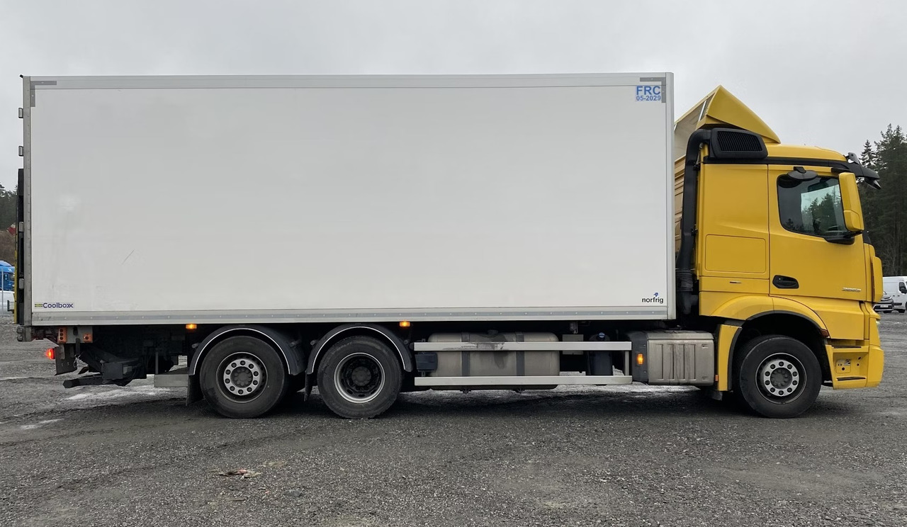MERCEDES-BENZ Atego 2853 - משאית קירור: תמונה 2 MERCEDES-BENZ Atego 2853 - משאית קירור: תמונה 2
