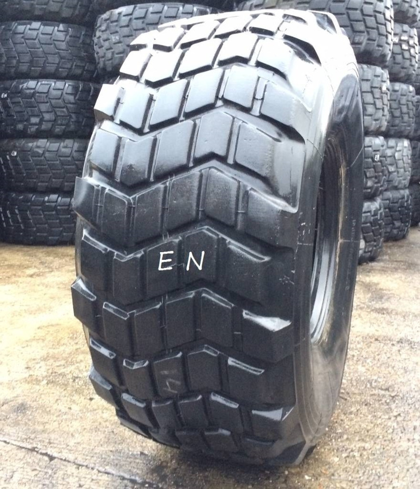 Michelin 525/65R20.5 XS - USED EN 80% - צמיג עבור מכונה חקלאית: תמונה 1 Michelin 525/65R20.5 XS - USED EN 80% - צמיג עבור מכונה חקלאית: תמונה 1