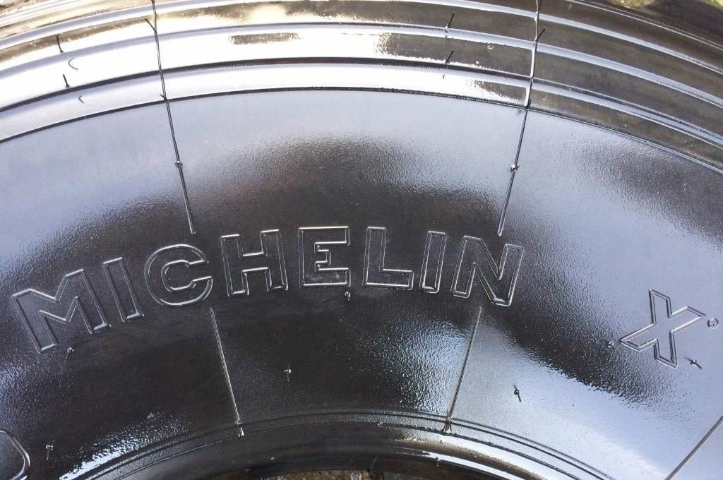 Michelin 525/65R20.5 XS - USED EN 80% - צמיג עבור מכונה חקלאית: תמונה 5 Michelin 525/65R20.5 XS - USED EN 80% - צמיג עבור מכונה חקלאית: תמונה 5