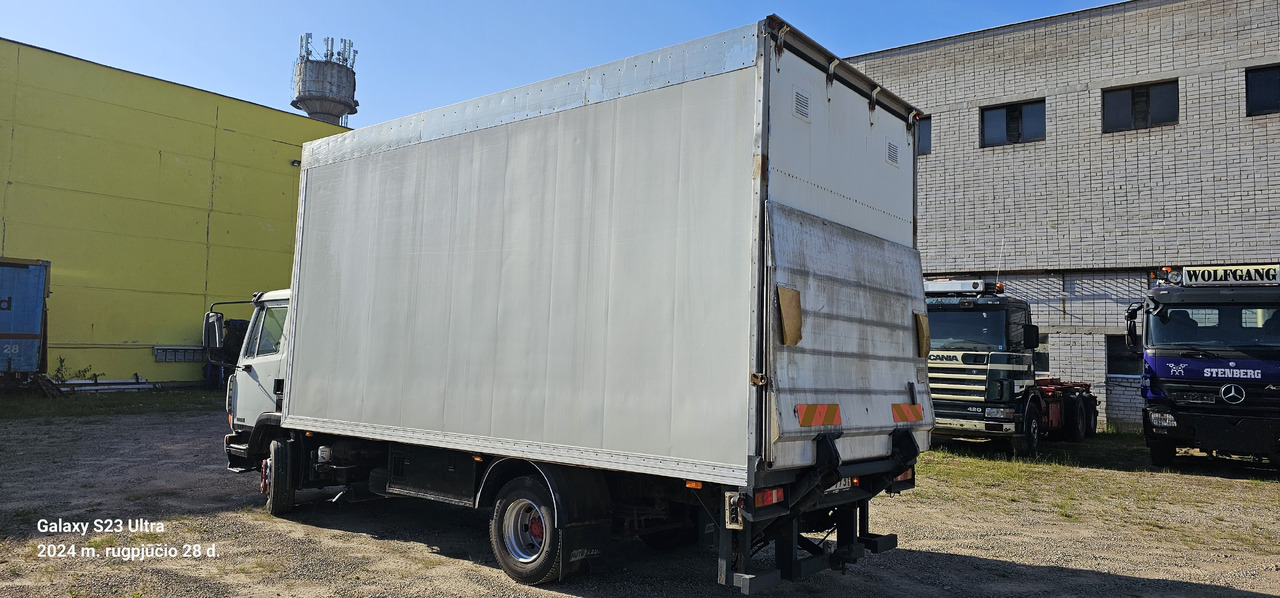 DAF 45.160 - משאית תיבה: תמונה 4 DAF 45.160 - משאית תיבה: תמונה 4