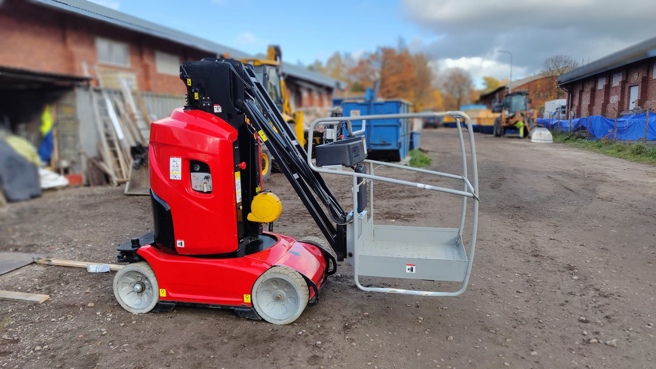 MANITOU 100 VJR - מעלית תורן אנכית: תמונה 1 MANITOU 100 VJR - מעלית תורן אנכית: תמונה 1