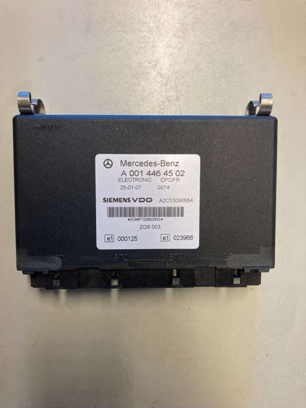 Mercedes-Benz A0014464502 Mercedes CPC FR Steuergerät Actros Citaro - מערכת חשמל עבור משאית: תמונה 1 Mercedes-Benz A0014464502 Mercedes CPC FR Steuergerät Actros Citaro - מערכת חשמל עבור משאית: תמונה 1