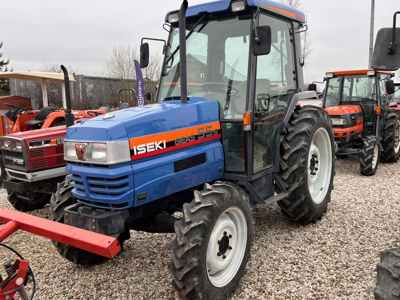 Iseki Geas 55 - טרקטור חקלאי: תמונה 1 Iseki Geas 55 - טרקטור חקלאי: תמונה 1