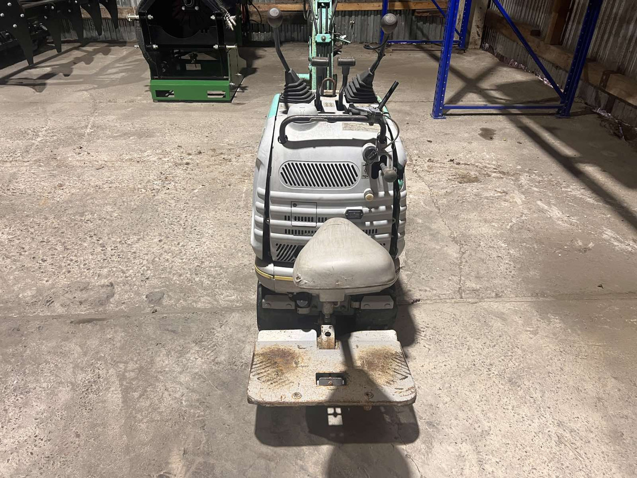 KOBELCO SS1 - מיני מחפר: תמונה 5 KOBELCO SS1 - מיני מחפר: תמונה 5