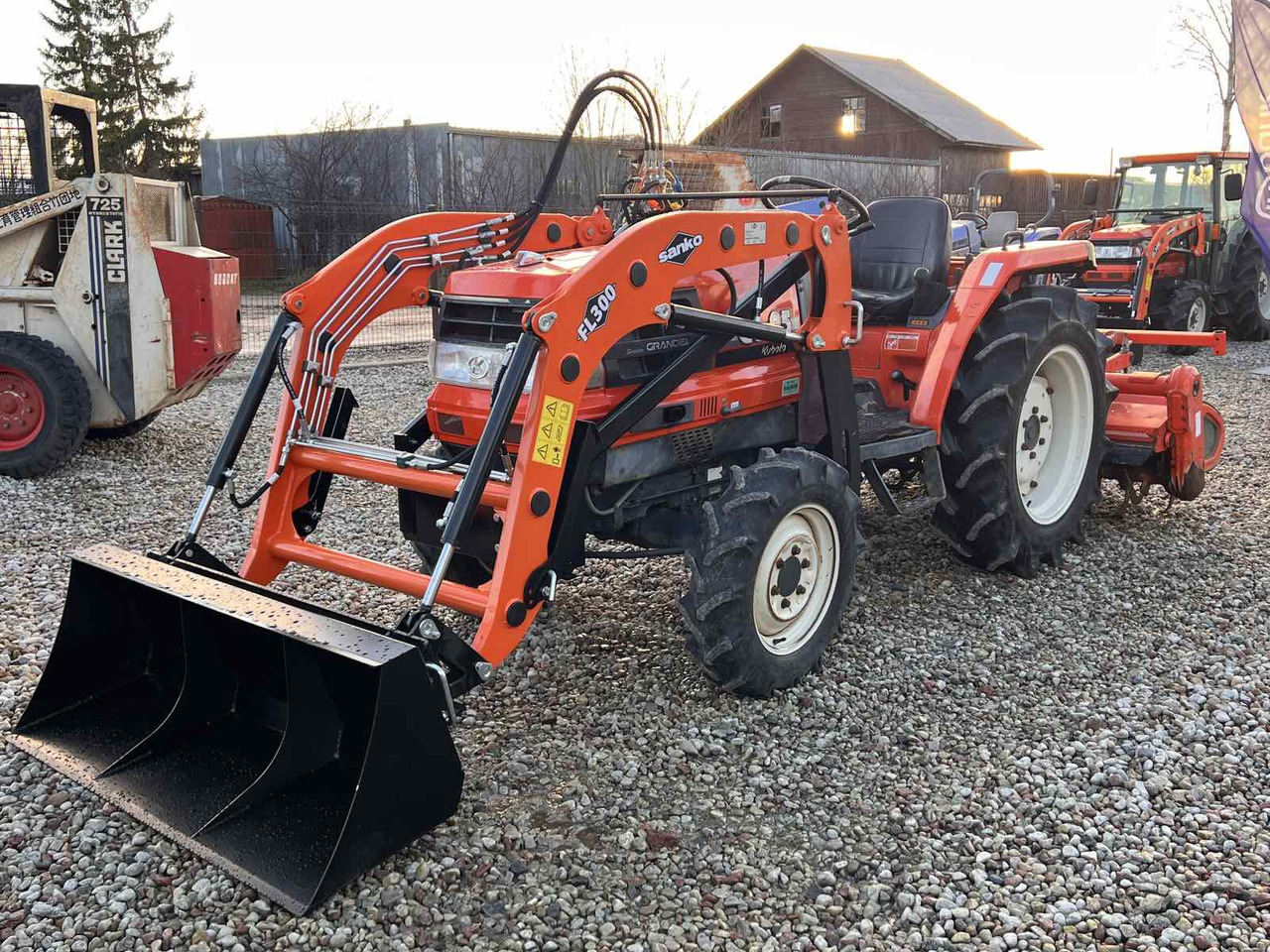 Kubota GL25 - טרקטור קומפקטי: תמונה 2 Kubota GL25 - טרקטור קומפקטי: תמונה 2