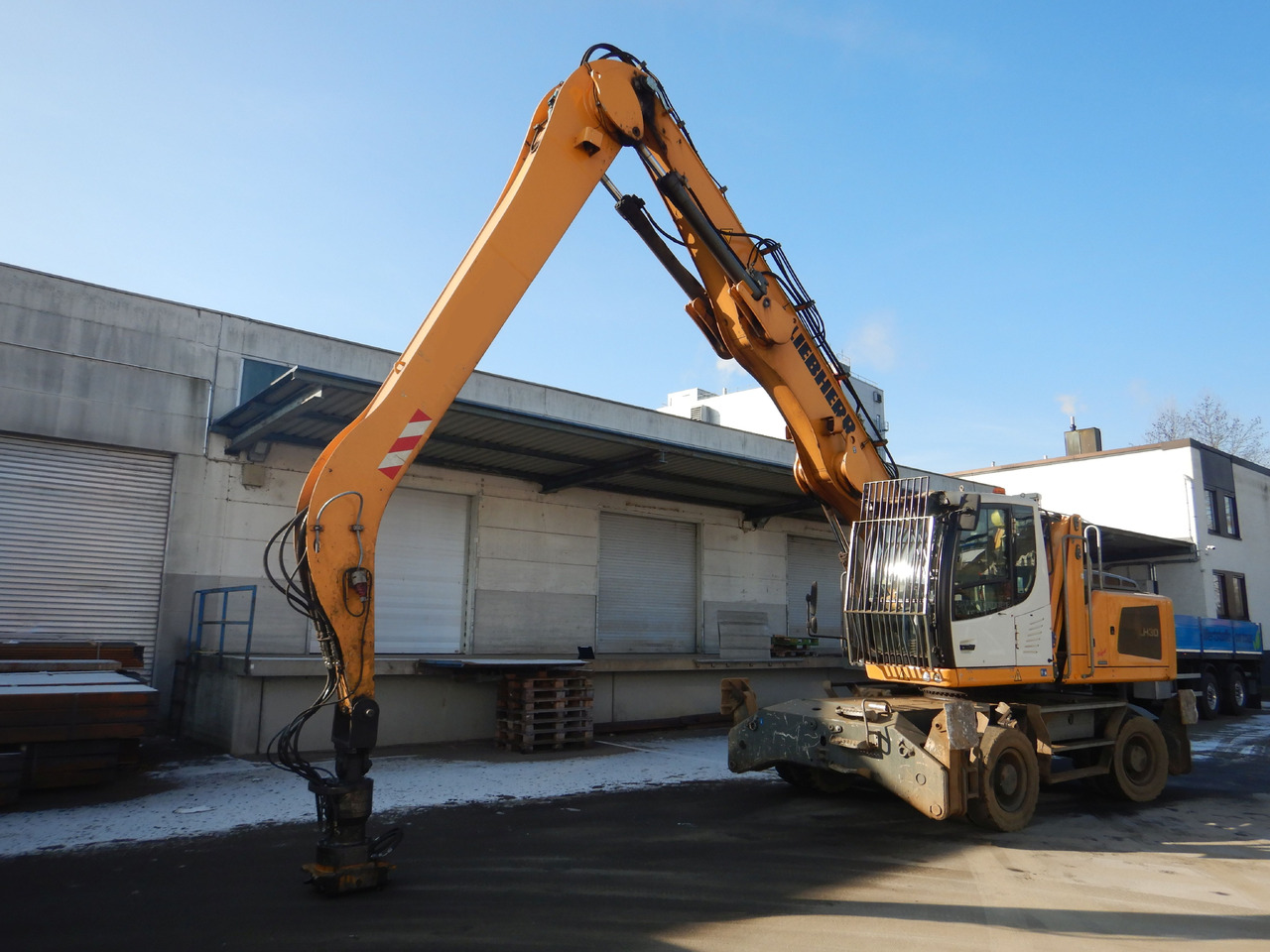 LIEBHERR LH 30 Industry - מטפל בפסולת/ תעשייתי: תמונה 5 LIEBHERR LH 30 Industry - מטפל בפסולת/ תעשייתי: תמונה 5