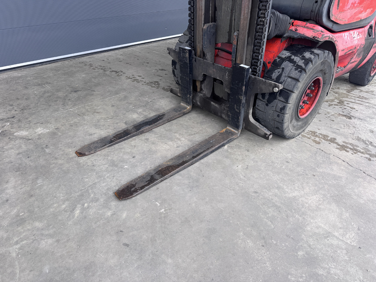 LINDE H 45 D 600 - מלגזת סולר: תמונה 3 LINDE H 45 D 600 - מלגזת סולר: תמונה 3