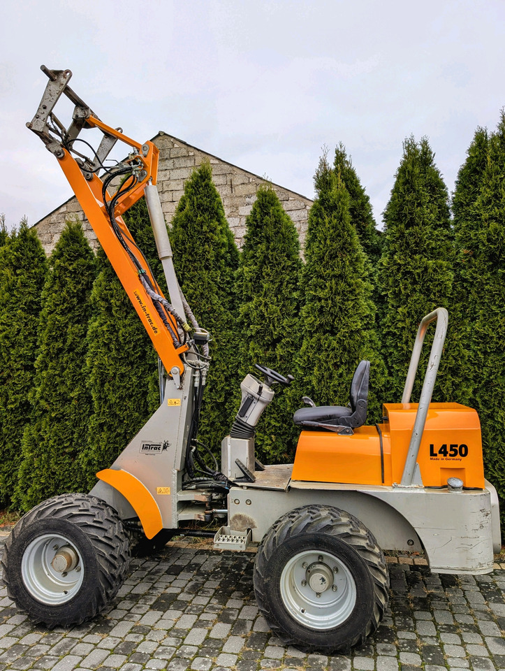INTRAC L450 - מכונה חקלאית: תמונה 4 INTRAC L450 - מכונה חקלאית: תמונה 4