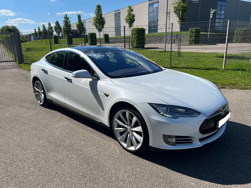 Tesla Model S 85D No free SC - מכונית: תמונה 1 Tesla Model S 85D No free SC - מכונית: תמונה 1