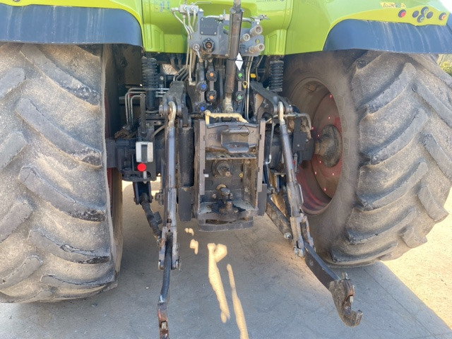CLAAS ARION 640 CIS - טרקטור חקלאי: תמונה 5 CLAAS ARION 640 CIS - טרקטור חקלאי: תמונה 5