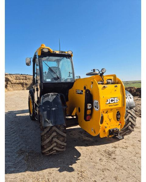 JCB 531-70 AGRISUPER - מפעיל טלסקופי: תמונה 2 JCB 531-70 AGRISUPER - מפעיל טלסקופי: תמונה 2