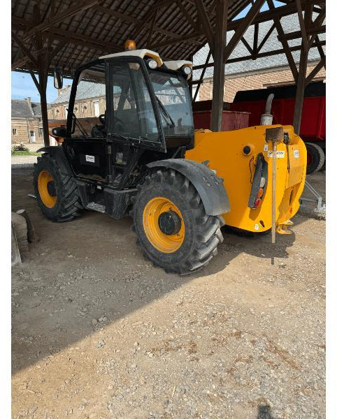 JCB 531-70 - מפעיל טלסקופי: תמונה 4 JCB 531-70 - מפעיל טלסקופי: תמונה 4