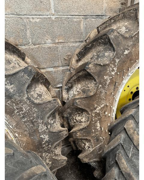 JOHN DEERE 6230 - טרקטור חקלאי: תמונה 4 JOHN DEERE 6230 - טרקטור חקלאי: תמונה 4