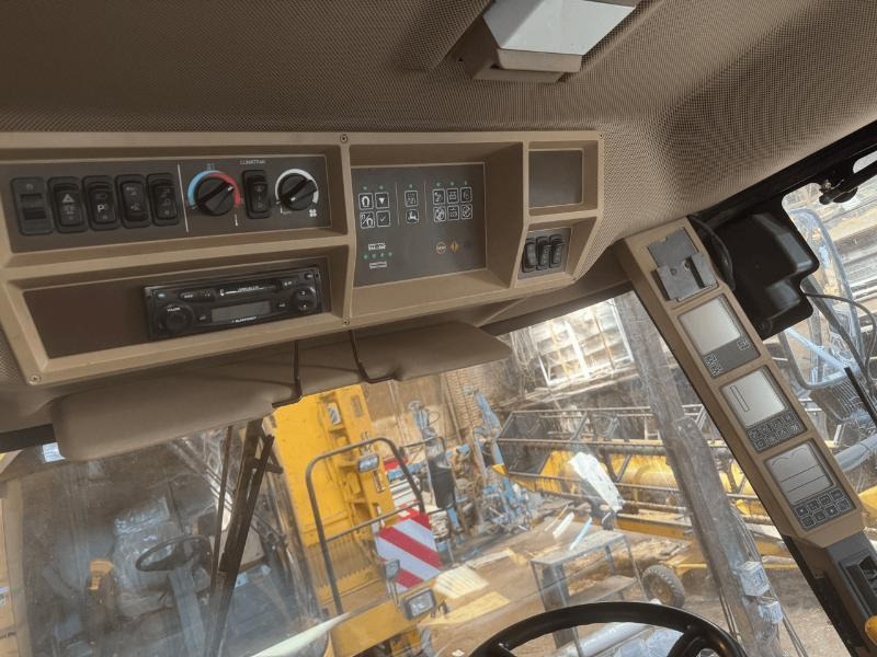 JOHN DEERE 7400 4RM - מקצרת מספוא: תמונה 3 JOHN DEERE 7400 4RM - מקצרת מספוא: תמונה 3