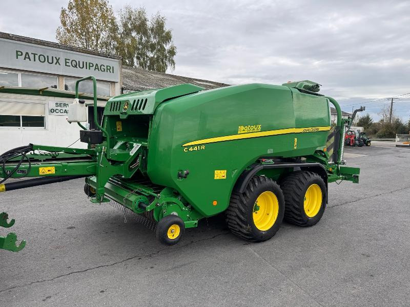 JOHN DEERE C441R - מכונת צרור עגולה, עוטף צרור: תמונה 1 JOHN DEERE C441R - מכונת צרור עגולה, עוטף צרור: תמונה 1