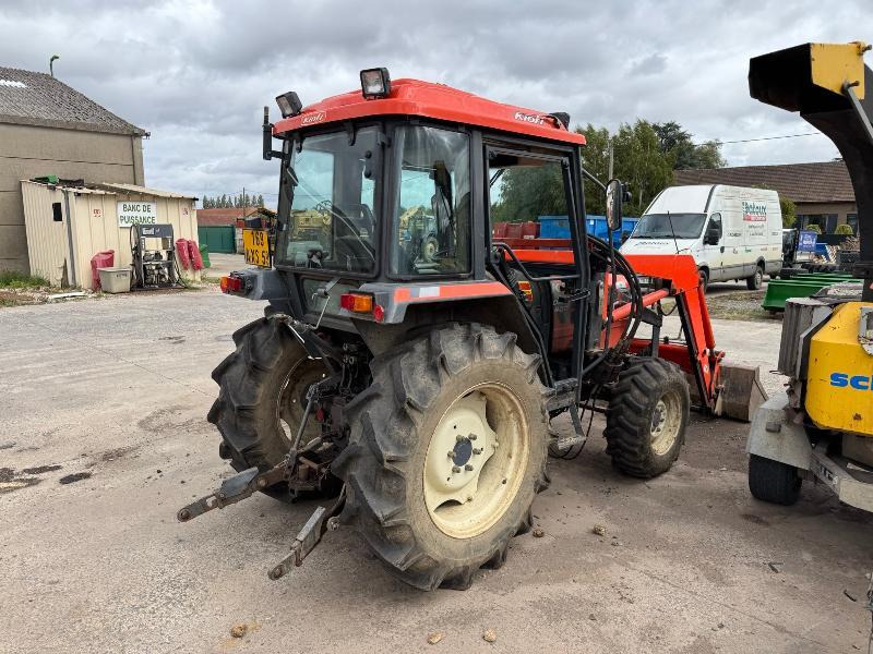 KIOTI DK45C - טרקטור חקלאי: תמונה 4 KIOTI DK45C - טרקטור חקלאי: תמונה 4
