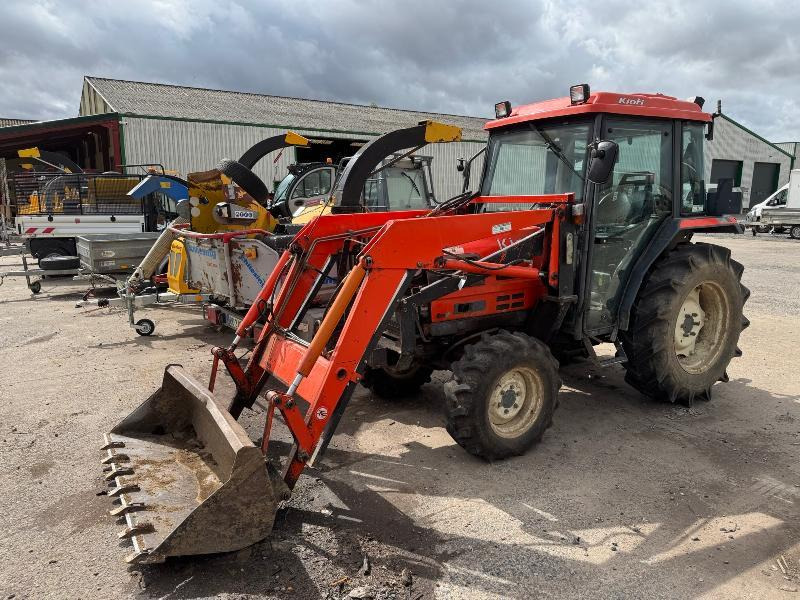 KIOTI DK45C - טרקטור חקלאי: תמונה 1 KIOTI DK45C - טרקטור חקלאי: תמונה 1