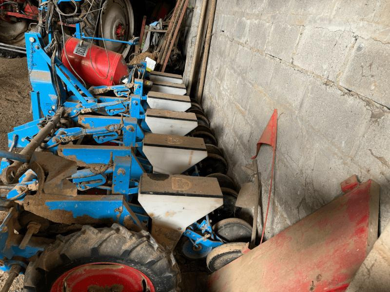 MONOSEM MECA V3 - מכונת זריעה מדויקת: תמונה 1 MONOSEM MECA V3 - מכונת זריעה מדויקת: תמונה 1