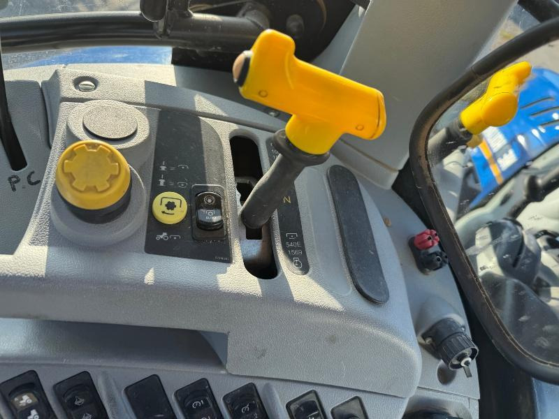 טרקטור חקלאי NEW-HOLLAND T7.260 PC: תמונה 11