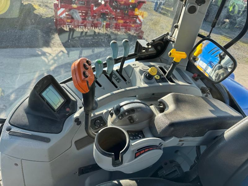 טרקטור חקלאי NEW-HOLLAND T7.260 PC: תמונה 9