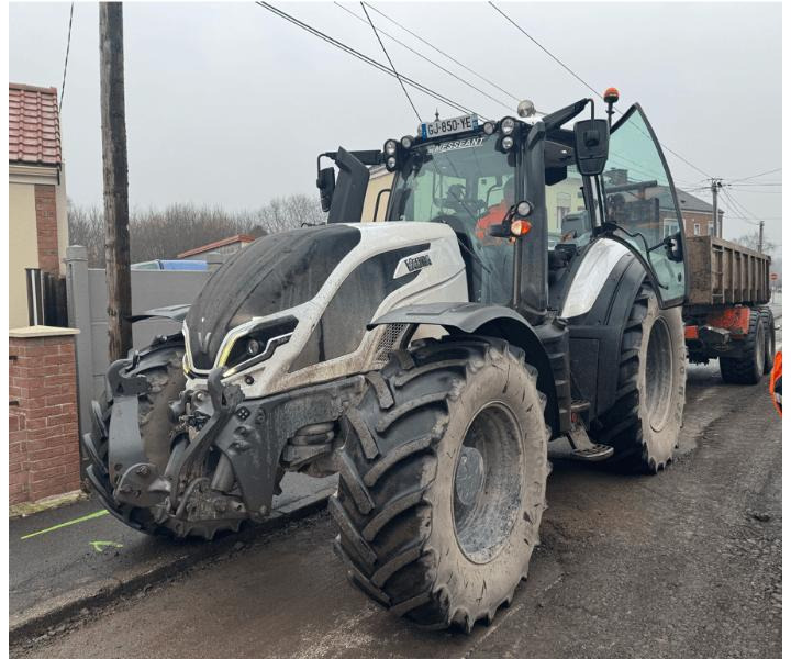 VALTRA T175 EA - טרקטור חקלאי: תמונה 1 VALTRA T175 EA - טרקטור חקלאי: תמונה 1