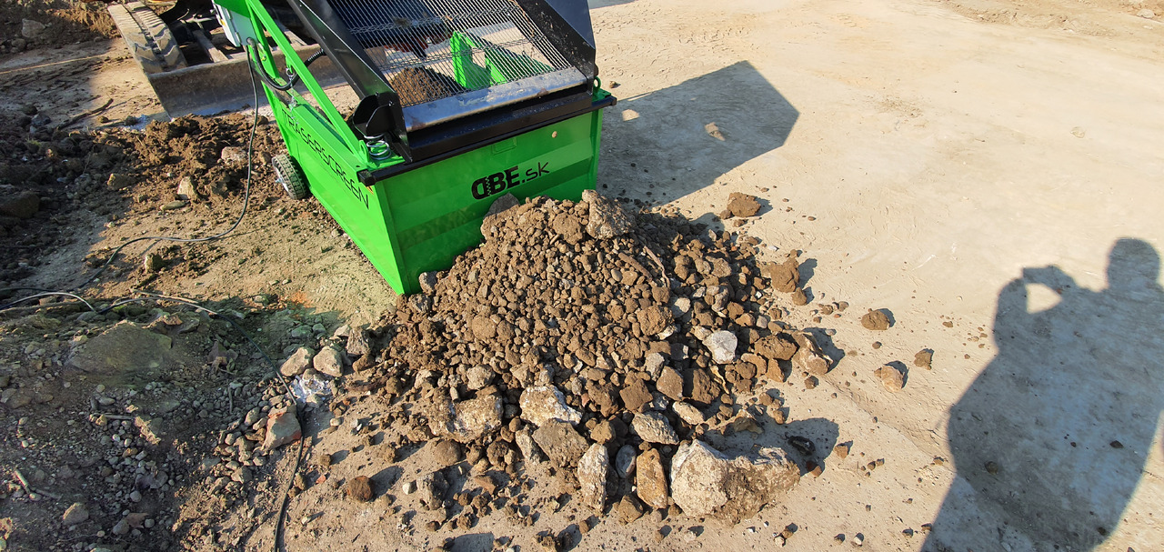 DB Engineering TraserScreen DB-15 - משקף: תמונה 4 DB Engineering TraserScreen DB-15 - משקף: תמונה 4