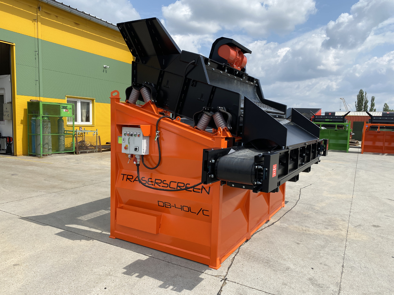 DB Engineering TraserScreen DB-40LC - משקף: תמונה 4 DB Engineering TraserScreen DB-40LC - משקף: תמונה 4