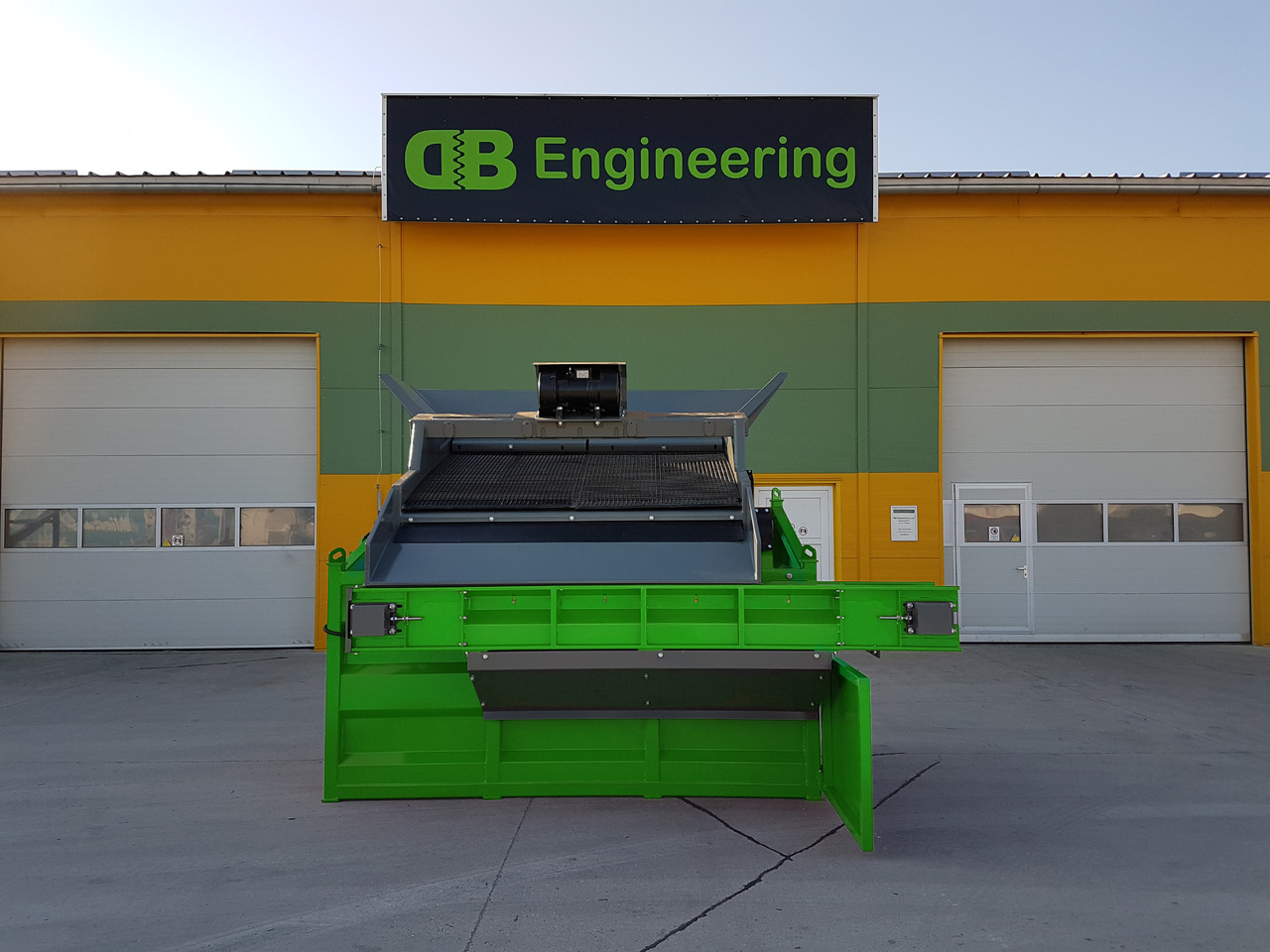 DB Engineering TraserScreen DB-40LC - משקף: תמונה 1 DB Engineering TraserScreen DB-40LC - משקף: תמונה 1