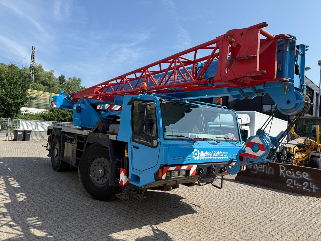Faun ATF 30-2 30 ton - משאית מנוף: תמונה 3 Faun ATF 30-2 30 ton - משאית מנוף: תמונה 3