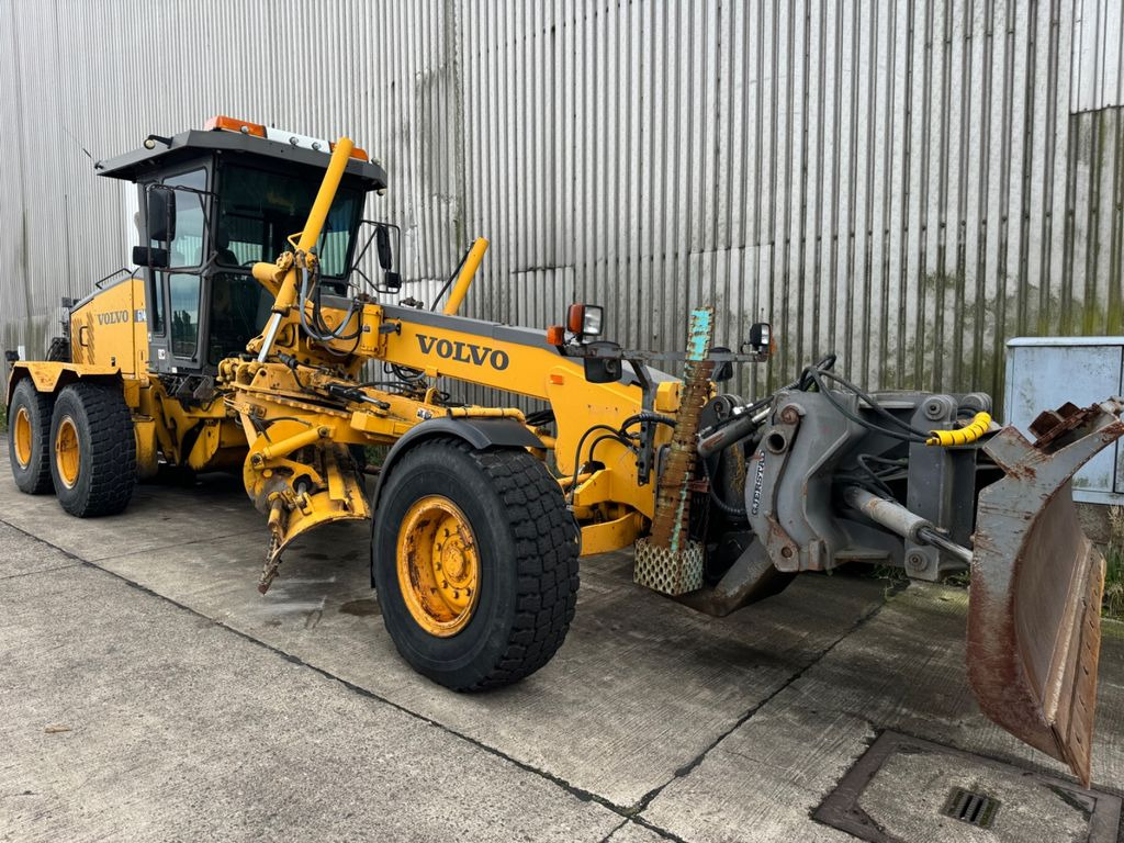 Volvo G746B - מפלסת: תמונה 1 Volvo G746B - מפלסת: תמונה 1