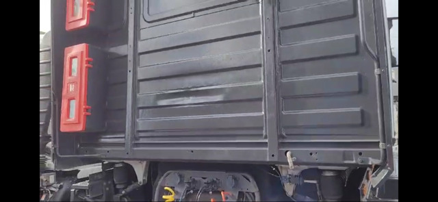 יחידת טרקטור Renault Magnum 460 Dxi iShift: תמונה 20 יחידת טרקטור Renault Magnum 460 Dxi iShift: תמונה 20