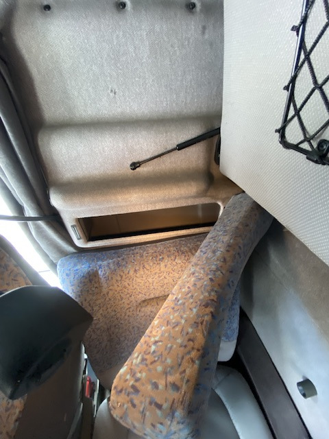 יחידת טרקטור Renault Magnum 460 Dxi iShift: תמונה 10 יחידת טרקטור Renault Magnum 460 Dxi iShift: תמונה 10