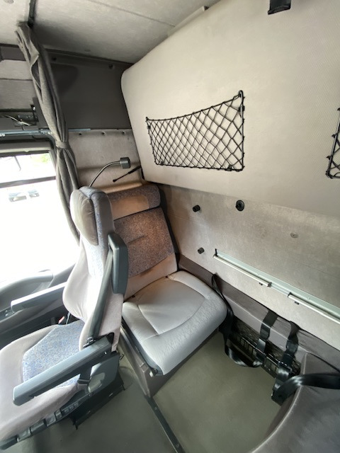 יחידת טרקטור Renault Magnum 460 Dxi iShift: תמונה 31 יחידת טרקטור Renault Magnum 460 Dxi iShift: תמונה 31