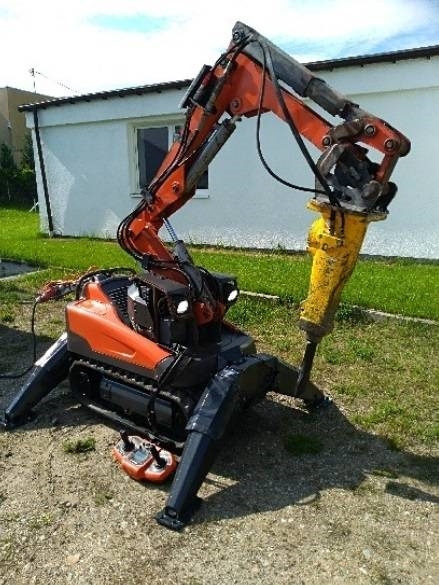 Husqvarna DXR140 - מיני מחפר: תמונה 2 Husqvarna DXR140 - מיני מחפר: תמונה 2
