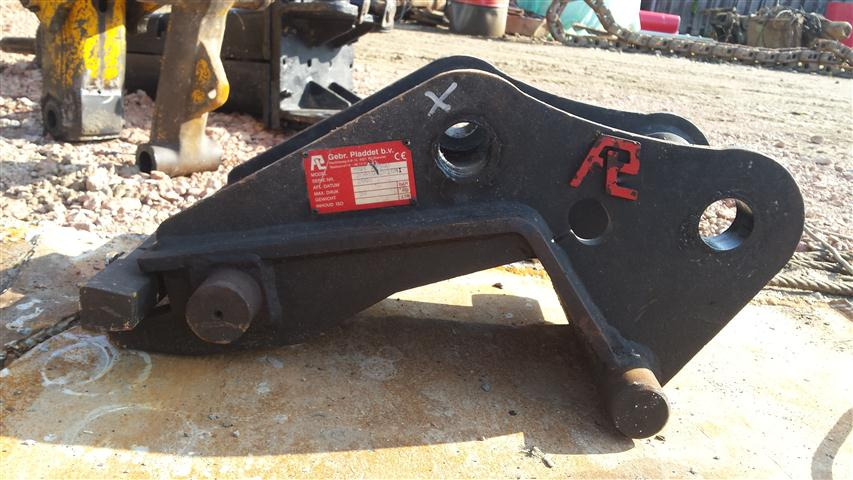 BM BF 90.3 Crusher bucket - דלי עבור מכונת בנייה: תמונה 2 BM BF 90.3 Crusher bucket - דלי עבור מכונת בנייה: תמונה 2