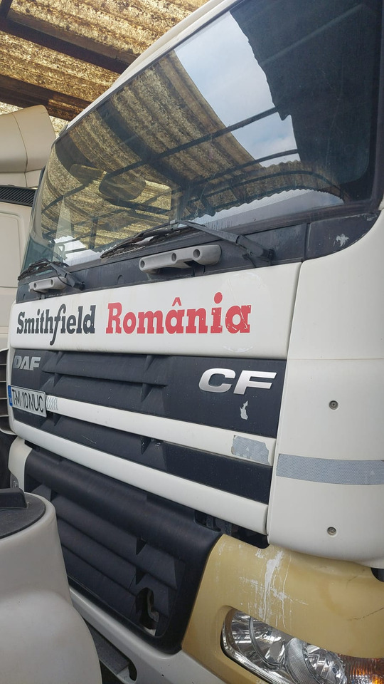 DAF CF 85.43 Tractor Head - יחידת טרקטור: תמונה 1 DAF CF 85.43 Tractor Head - יחידת טרקטור: תמונה 1