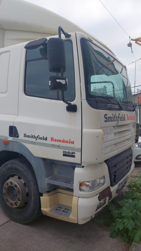 DAF CF 85.43 Tractor Head - יחידת טרקטור: תמונה 5 DAF CF 85.43 Tractor Head - יחידת טרקטור: תמונה 5