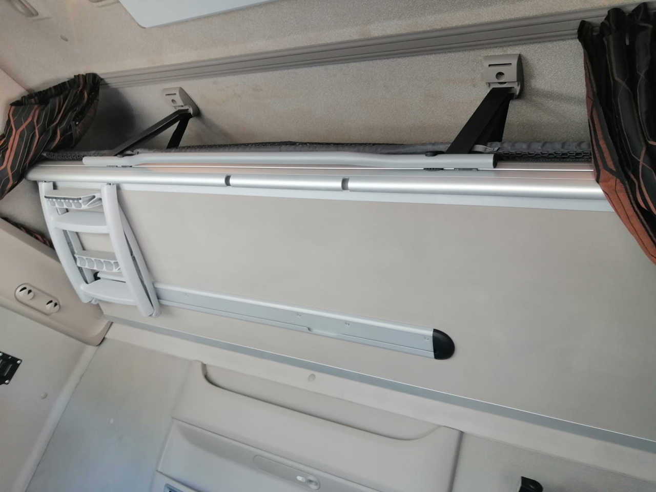 יחידת טרקטור DAF XF 106.480 Super Space Cab: תמונה 11